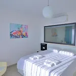 3 Bedroom Seaview *