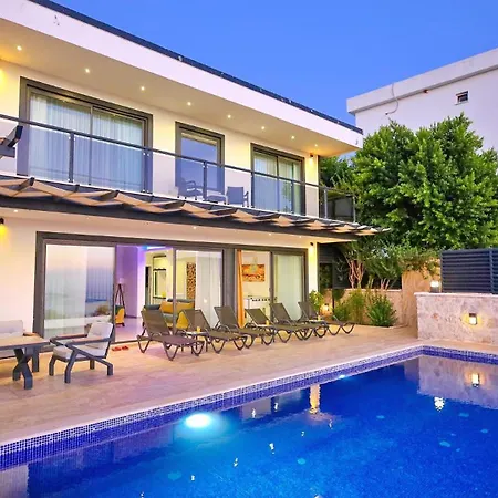 3 Bedroom Seaview ヴィラ *