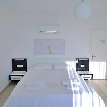 3 Bedroom Seaview Villa