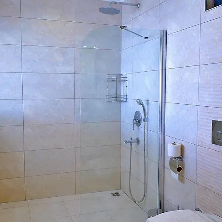 3 Bedroom Seaview