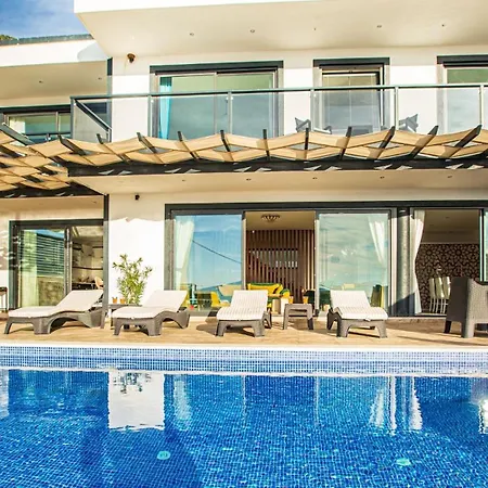 וילה 3 Bedroom Seaview *