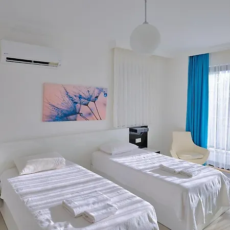 3 Bedroom Seaview * كالكان