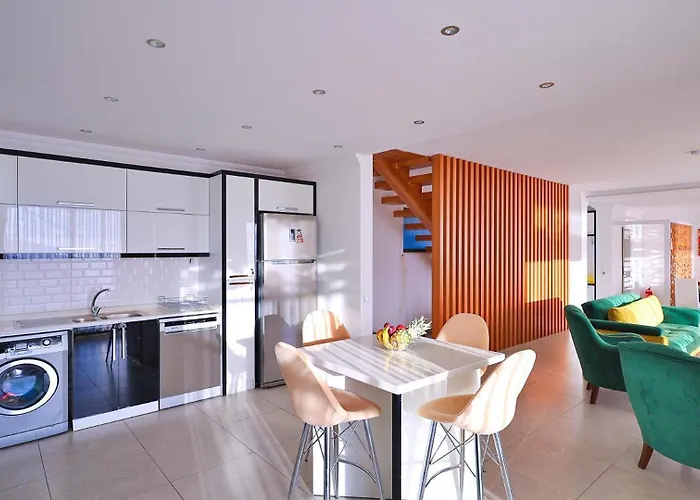 3 Bedroom Seaview *